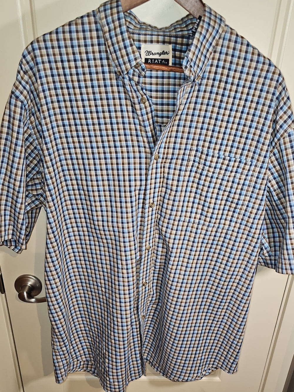 Wrangler Riata Blue and Brown Plaid Short-Sleeve Button-Down Size XL
